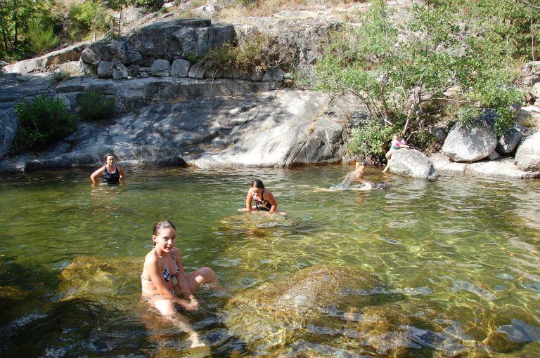 Où peut-on se baigner en Ardèche ?