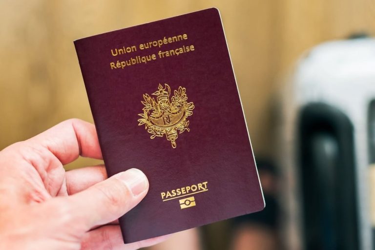 Guide : comment préparer et obtenir votre autorisation ESTA avec un passeport français