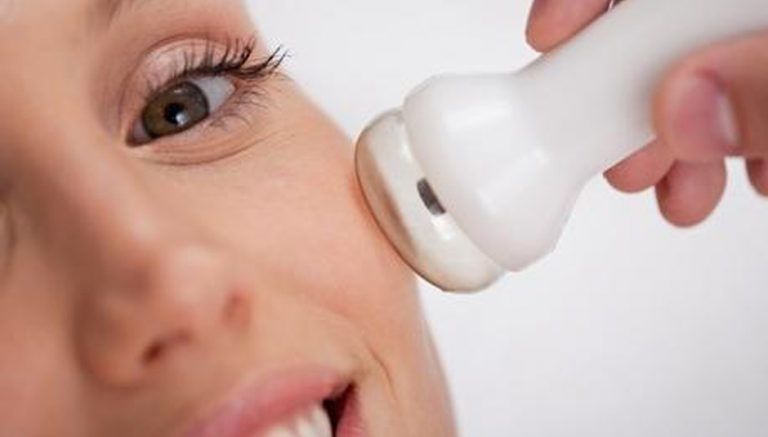 Découvrir la radio fréquence pour les soins du visage
