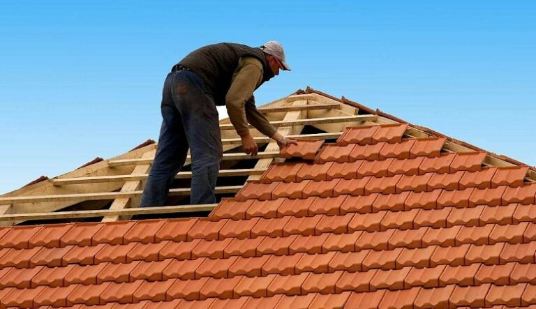 Rénovation de toiture  à Meudon : petite réparation ou gros travaux ?