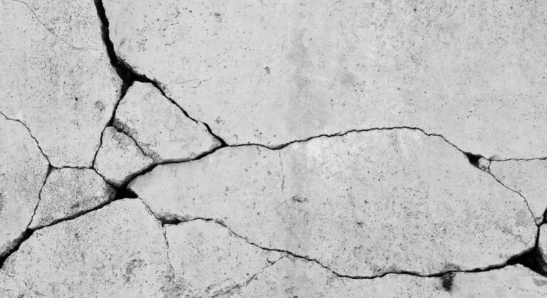 Comment savoir si une fissure est due à la sécheresse ?