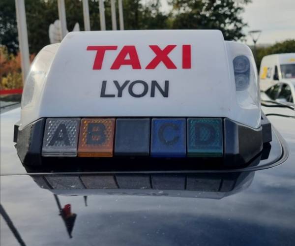 Quel est le meilleur moyen d’obtenir un taxi à Lyon ?